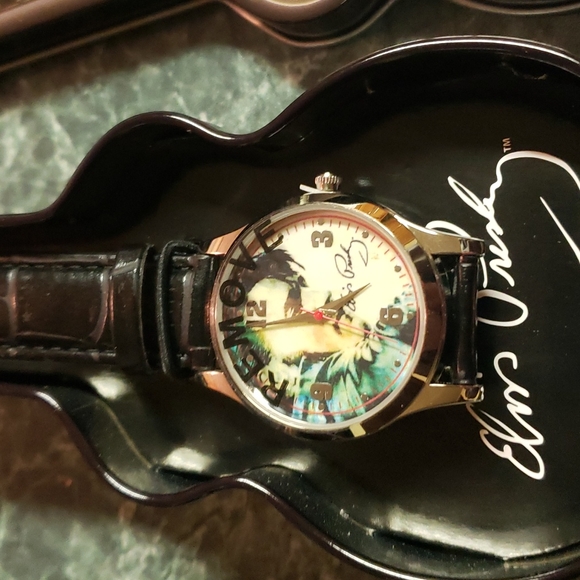 30th anniversary Elvis Watch - Picture 2 of 6